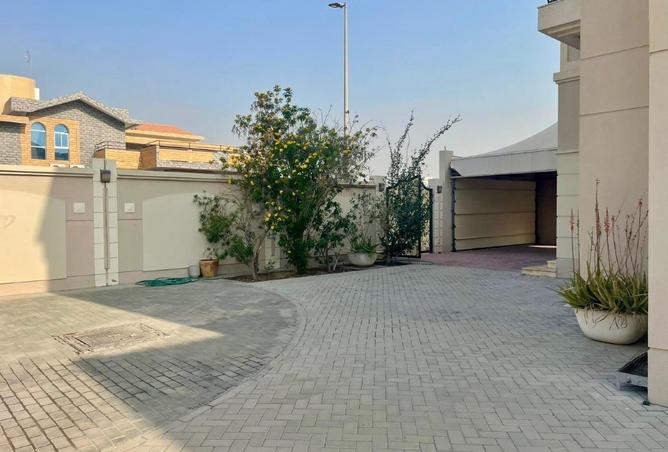 82780647 - Property Image 3