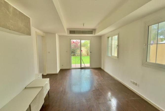 75013720 - Property Image 2