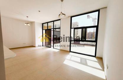 Apartment - 2 Bedrooms - 3 Bathrooms for rent in Iris Amber - Al Jaddaf - Dubai