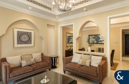 Apartment - 1 Bedroom - 2 Bathrooms for rent in Souk Al Bahar - The Old Town Island - Old Town - Downtown Dubai - Dubai