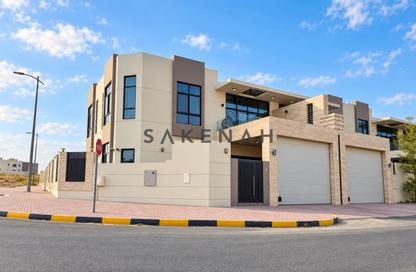 Villa - 4 - 6 for sale in Tilal City A - Tilal City - Sharjah
