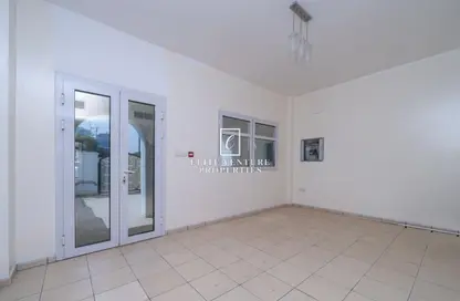 فيلا - 4 غرف نوم - 6 حمامات للايجار في أوتم 1 - شقق الخريف - سيزون كوميونيتي - منطقة 15 - قرية جميرا الدائرية - دبي