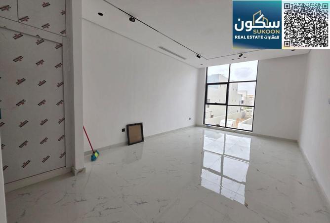 121115982 - Property Image 3