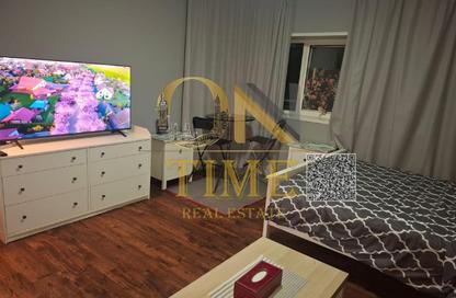 Apartment - Studio - 1 for rent in Ajman Corniche Residences - Ajman Corniche Road - Ajman Apartment - Studio - 1 for rent in Ajman Corniche Residences - Ajman Corniche Road - Ajman