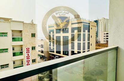 Apartment - 1 Bedroom - 1 Bathroom for rent in Corniche Tower - Ajman Corniche Road - Ajman