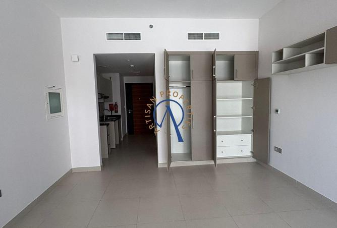 130204405 - Property Main Image