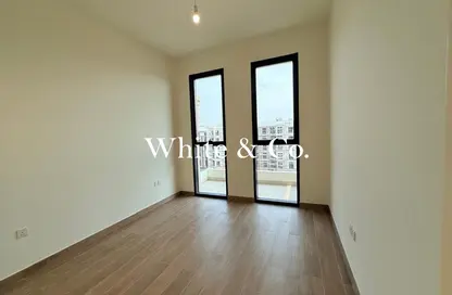 Apartment - 2 Bedrooms - 3 Bathrooms for rent in Holland Gardens - Town Square - Dubai