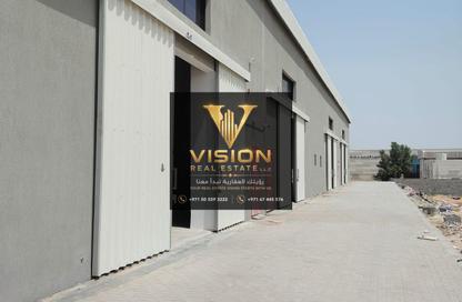 Warehouse - Studio - 1 Bathroom for rent in Umm Al Thuoob - Umm Al Quwain