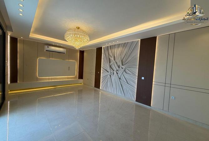 74622901 - Property Image 2