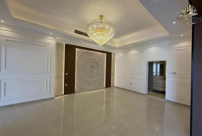 74622901 - Property Image 3