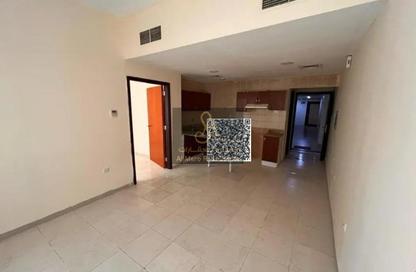 Apartment - 1 - 1 for sale in Mandarin Towers - Garden City - Ajman