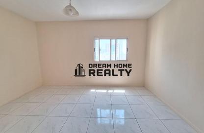 Apartment - 2 Bedrooms - 2 Bathrooms for rent in Al Majaz 2 - Al Majaz - Sharjah Apartment - 2 Bedrooms - 2 Bathrooms for rent in Al Majaz 2 - Al Majaz - Sharjah