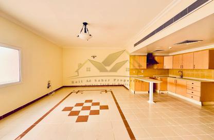 Apartment - 1 - 2 for rent in Al Raffa - Bur Dubai - Dubai