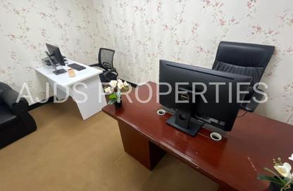 Office Space - Studio - 1 Bathroom for rent in Al Rostamani Building - Port Saeed - Deira - Dubai