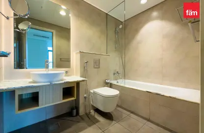 Apartment - 3 Bedrooms - 4 Bathrooms for sale in Paramount Tower Hotel  and  Residences - Business Bay - Dubai