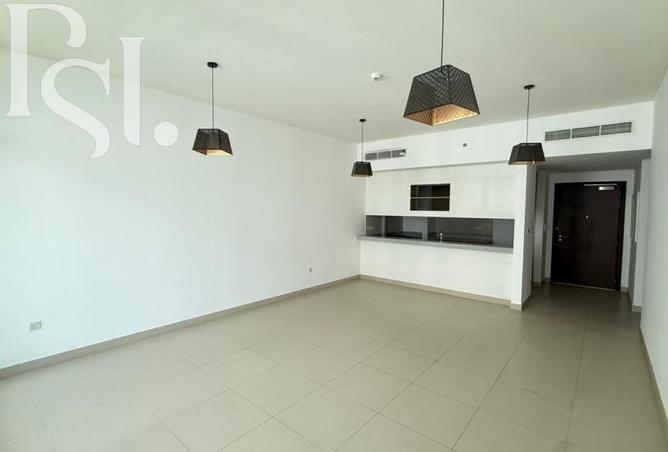 98241346 - Property Image 3