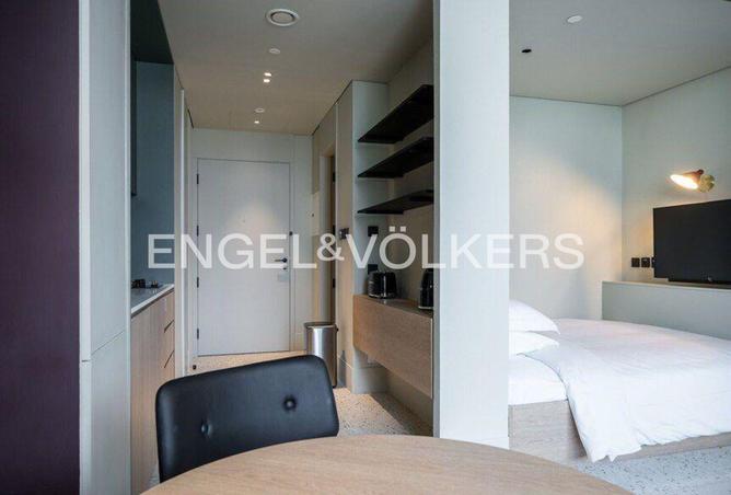 Furnished | Vacant Now | High Floor photo 3