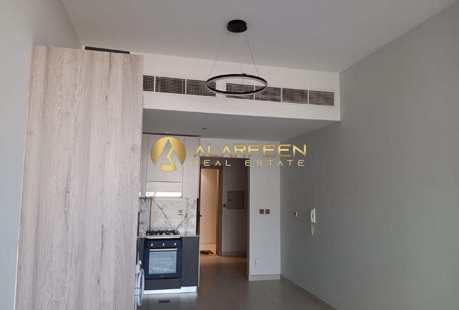 122905449 - Property Image 3