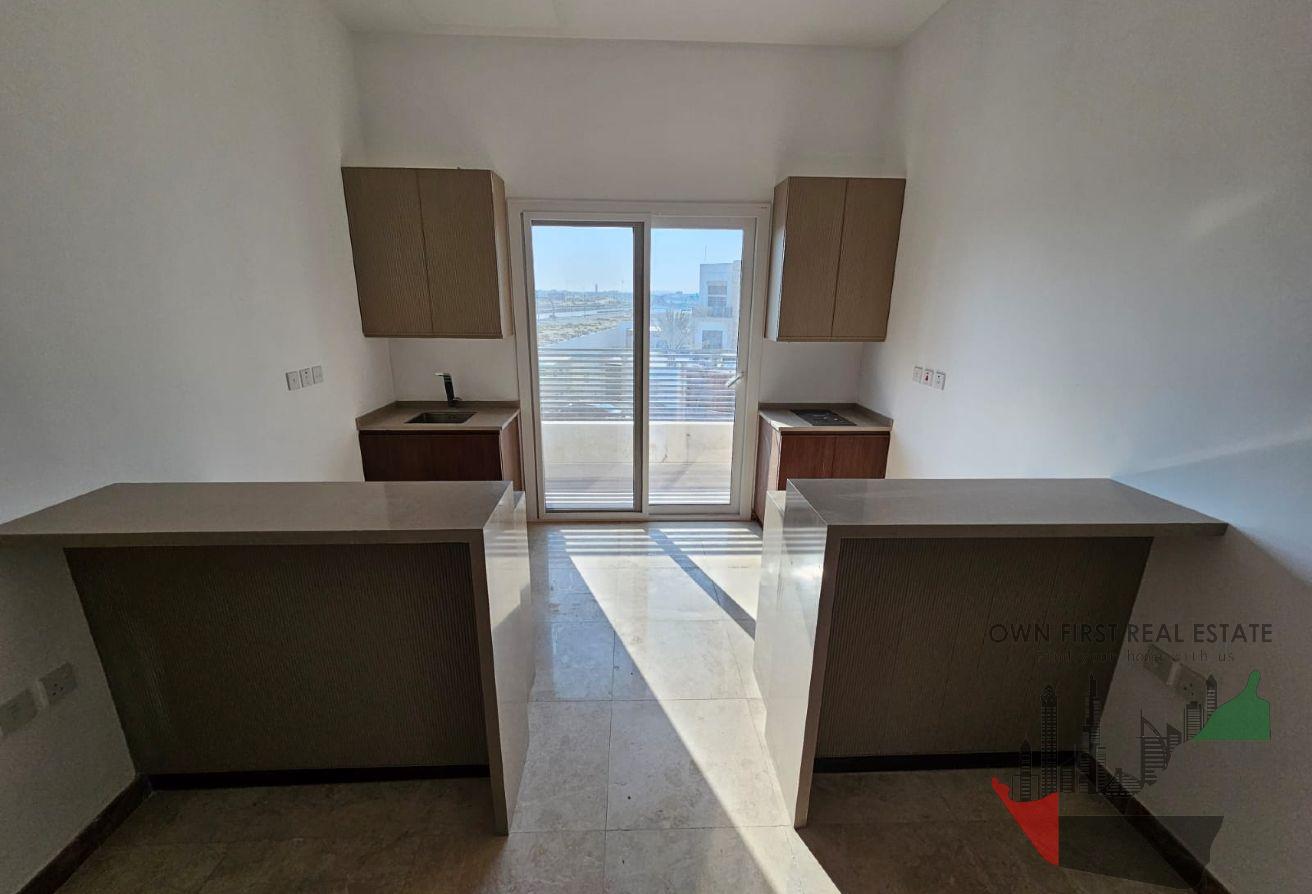 BRAND NEW|EXCLUSIVE 5BR VILLA | PRIVATE POOL & SPA photo 9