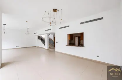 Villa - 4 Bedrooms - 5 Bathrooms for rent in Nad Al Sheba Villas - Nad Al Sheba 3 - Nad Al Sheba - Dubai