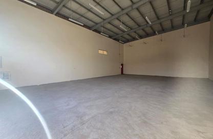 Warehouse - Studio - 1 for rent in Umm Al Thuoob - Umm Al Quwain