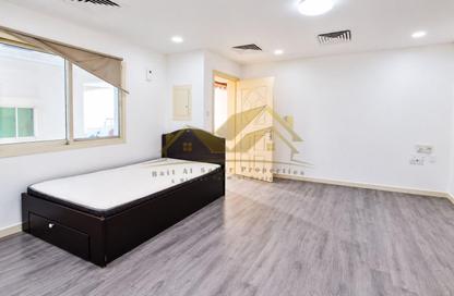 Apartment - Studio - 1 for rent in Al Hamriya - Bur Dubai - Dubai