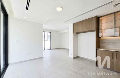 Townhouse - 4 - 5 for rent in Elora - The Valley - Dubai