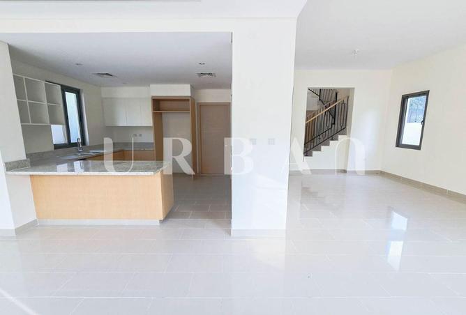 53170757 - Property Image 3