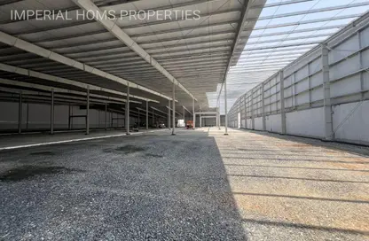 مستودع - استوديو - 2 حمامات للايجار في أم الثعوب - أم القيوين