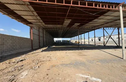 Warehouse - Studio - 3 Bathrooms for rent in Umm Dir - Umm Al Quwain