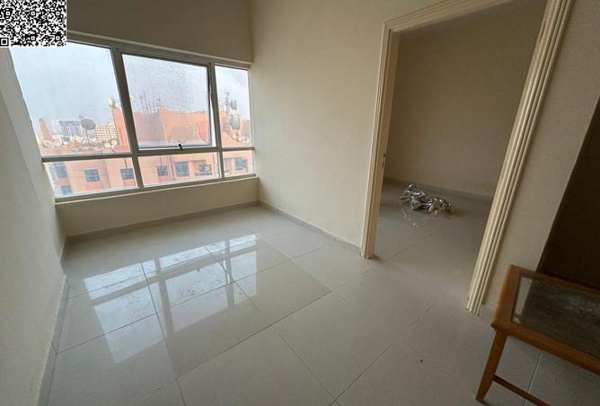 76989587 - Property Image 2