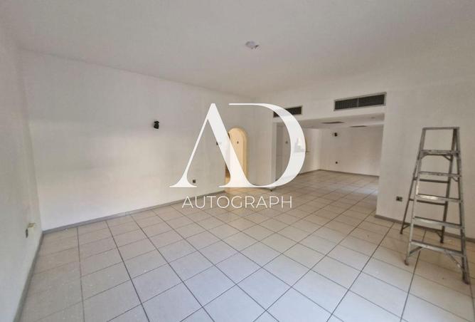 74621765 - صورة العقار 2