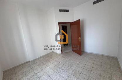 Apartment - 2 - 1 for rent in Al Majaz 1 - Al Majaz - Sharjah Apartment - 2 - 1 for rent in Al Majaz 1 - Al Majaz - Sharjah