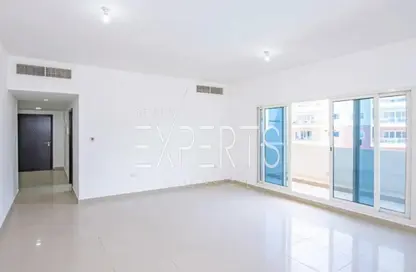 Apartment - 3 Bedrooms - 4 Bathrooms for sale in Tower 37 - Al Reef Downtown - Al Reef - Abu Dhabi