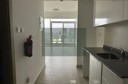 Apartment - Studio - 1 Bathroom for rent in Bloom Heights B - Bloom Heights - District 15 - Jumeirah Village Circle - Dubai