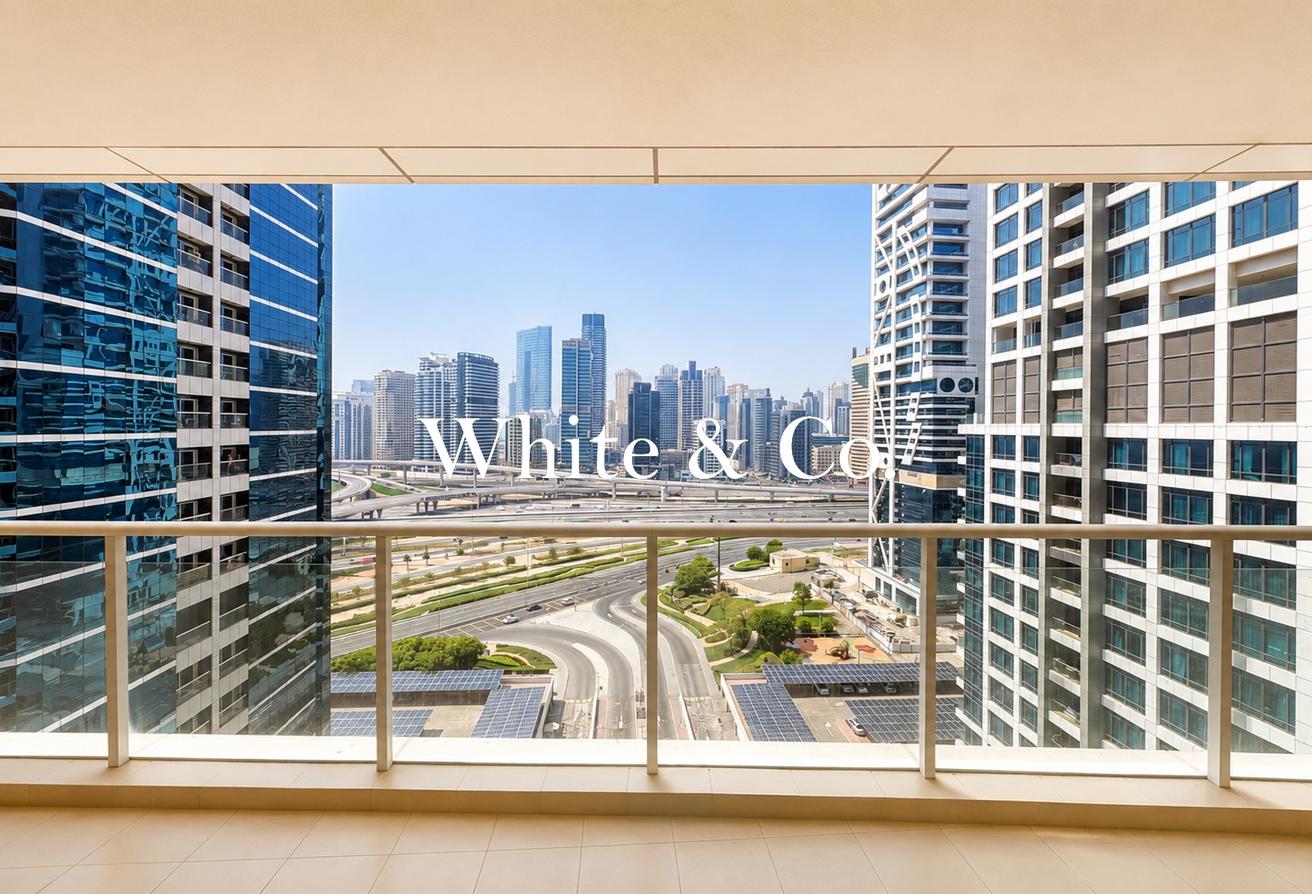 Spacious 1BR | Large Balcony | Marina View photo 7
