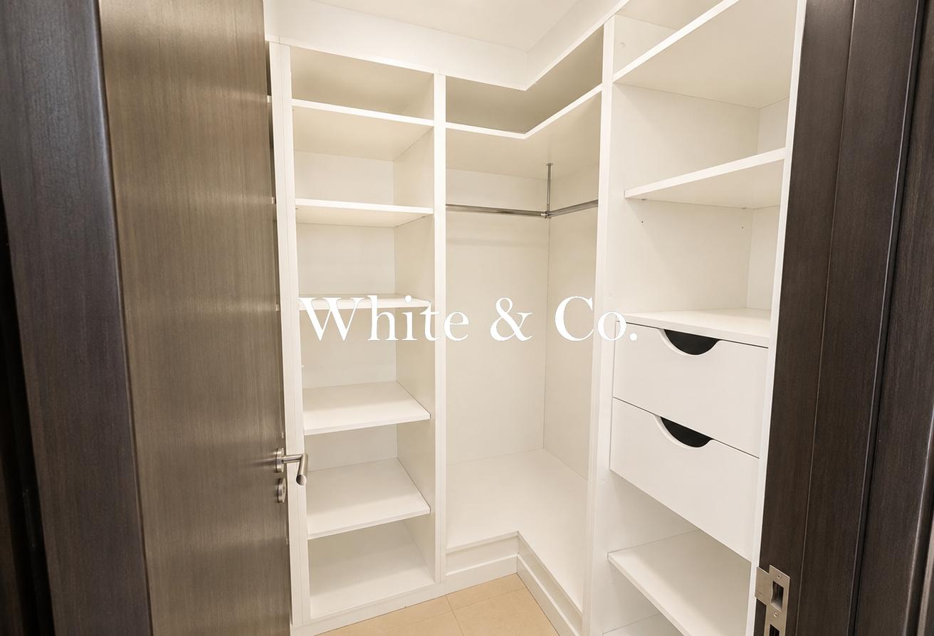 Spacious 1BR | Large Balcony | Marina View photo 8