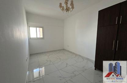 Apartment - 1 Bedroom - 2 Bathrooms for rent in BNH Smart Tower 2 - International City Phase 2 - Al Warsan 4 - Al Warsan - Dubai