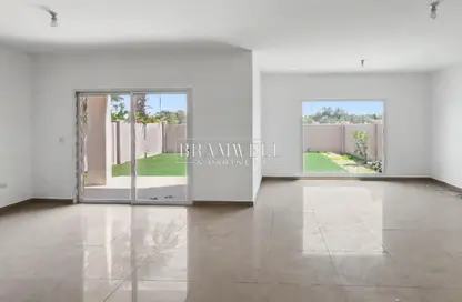 Villa - 3 Bedrooms - 4 Bathrooms for rent in Contemporary Style - Al Reef Villas - Al Reef - Abu Dhabi