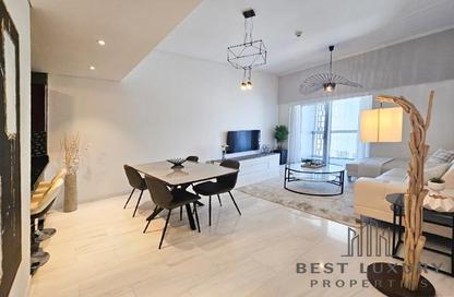 Apartment - 1 - 2 for rent in Cayan Tower - Dubai Marina - Dubai