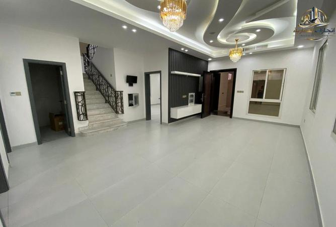 81537333 - Property Image 3