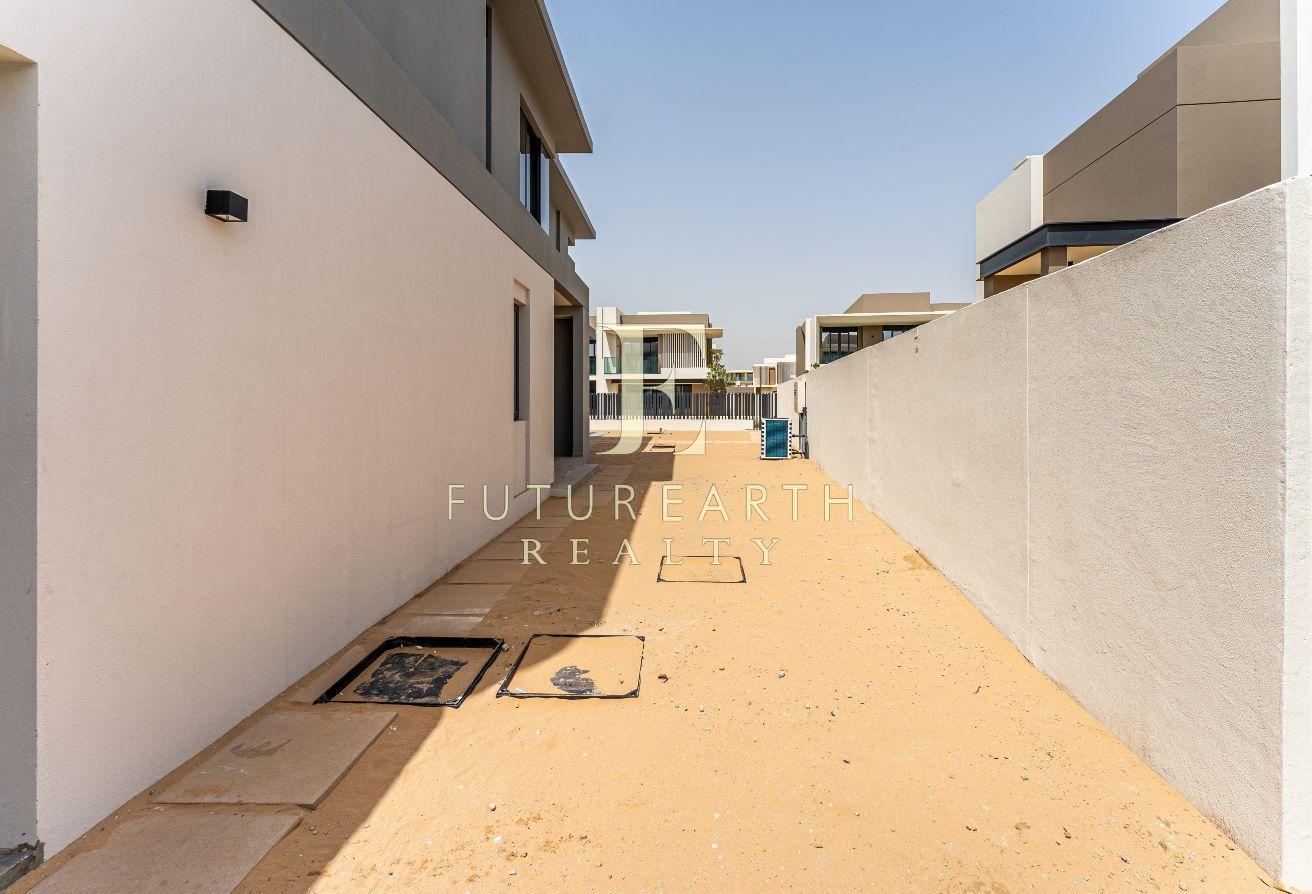 Elevated Villa | Pool | Landscaped | True Corner photo 25