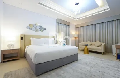 Villa - 5 Bedrooms - 6 Bathrooms for rent in Roda Beach Resort Villas - Jumeirah 3 - Jumeirah - Dubai Villa - 5 Bedrooms - 6 Bathrooms for rent in Roda Beach Resort Villas - Jumeirah 3 - Jumeirah - Dubai