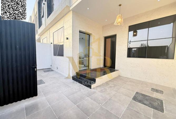 82389978 - Property Image 3