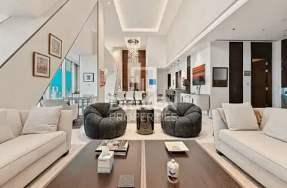 شقة - 3 غرف نوم - 5 حمامات للايجار في بريدج سكاي - برج خليفة - وسط مدينة دبي - دبي