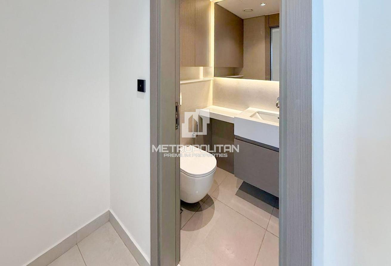 Spacious Layout | Prime Location | Hot Deal photo 10