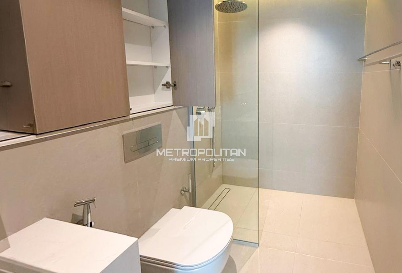 Spacious Layout | Prime Location | Hot Deal photo 12