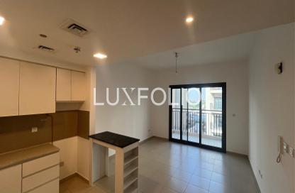Apartment - 1 Bedroom - 1 Bathroom for rent in Hayat Boulevard 1A - Hayat Boulevard 1 - Hayat Boulevard - Town Square - Dubai