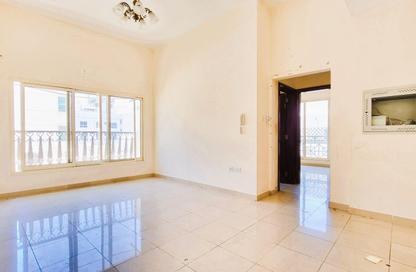 Apartment - 1 Bedroom - 2 Bathrooms for rent in Al Muteena - Deira - Dubai