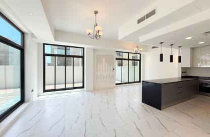 Villa - 4 - 5 for sale in Senses at the Fields - The Fields - District 11 - Mohammed Bin Rashid City - Dubai